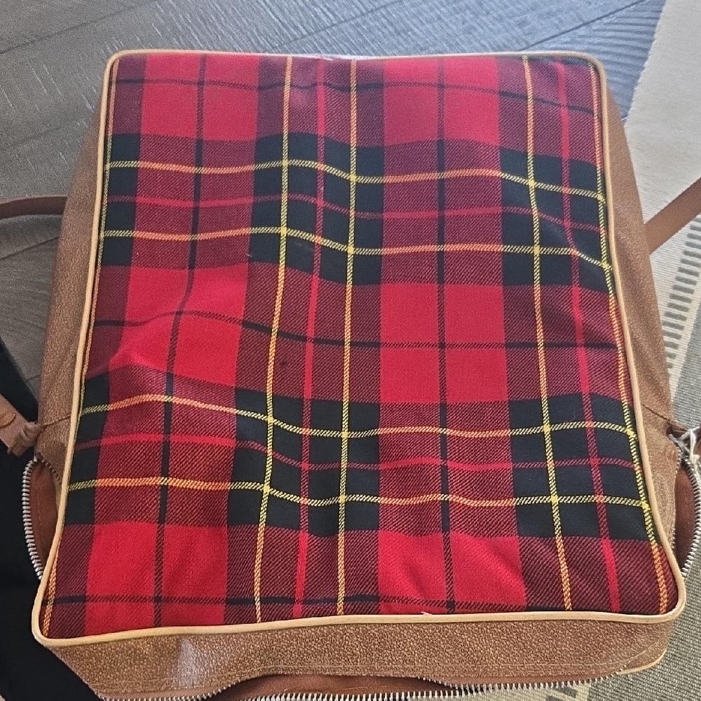 Plaid Red and Black Holiday Throw Blanket - Picture 2 of 5